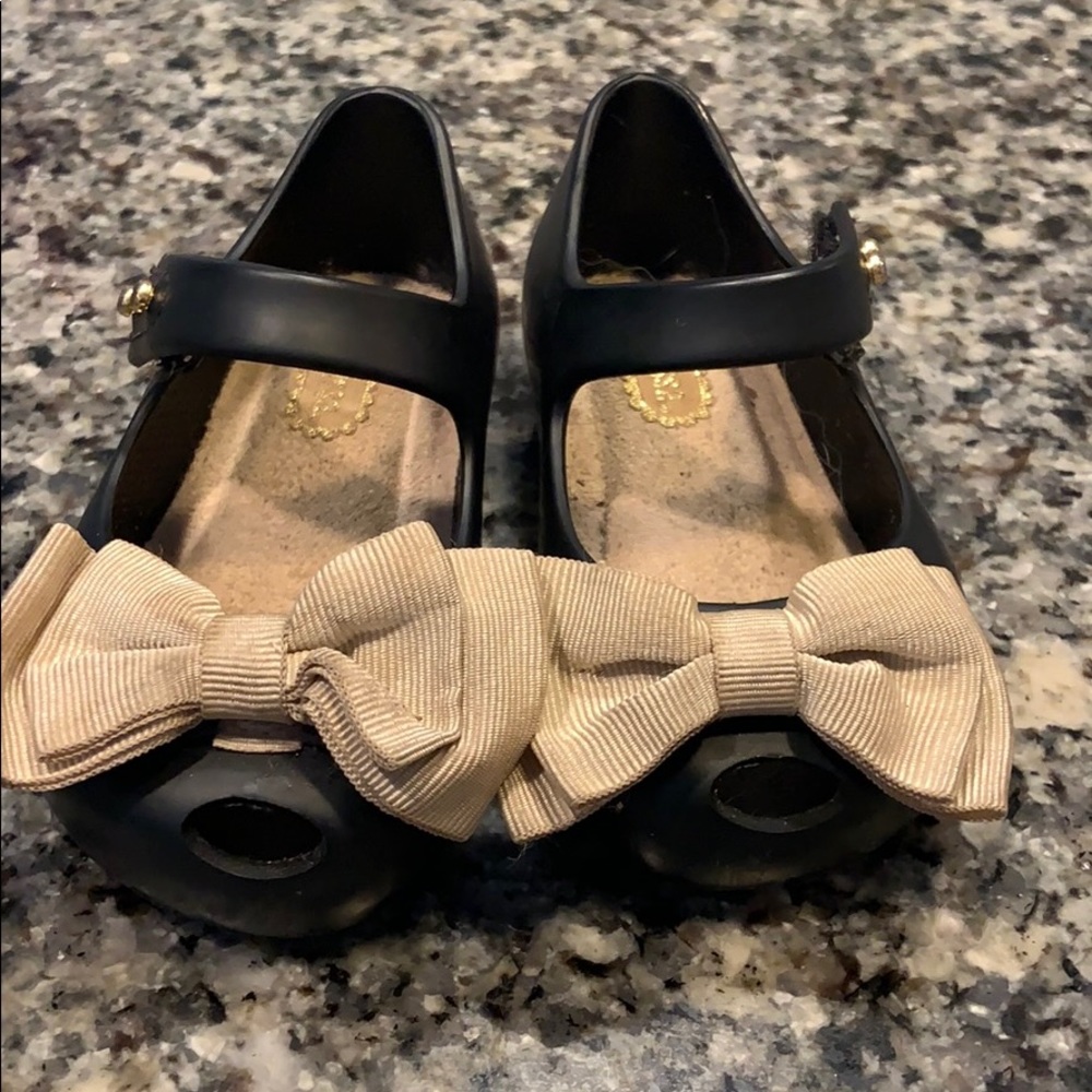 Mini Melissa bows toddler size 5 black